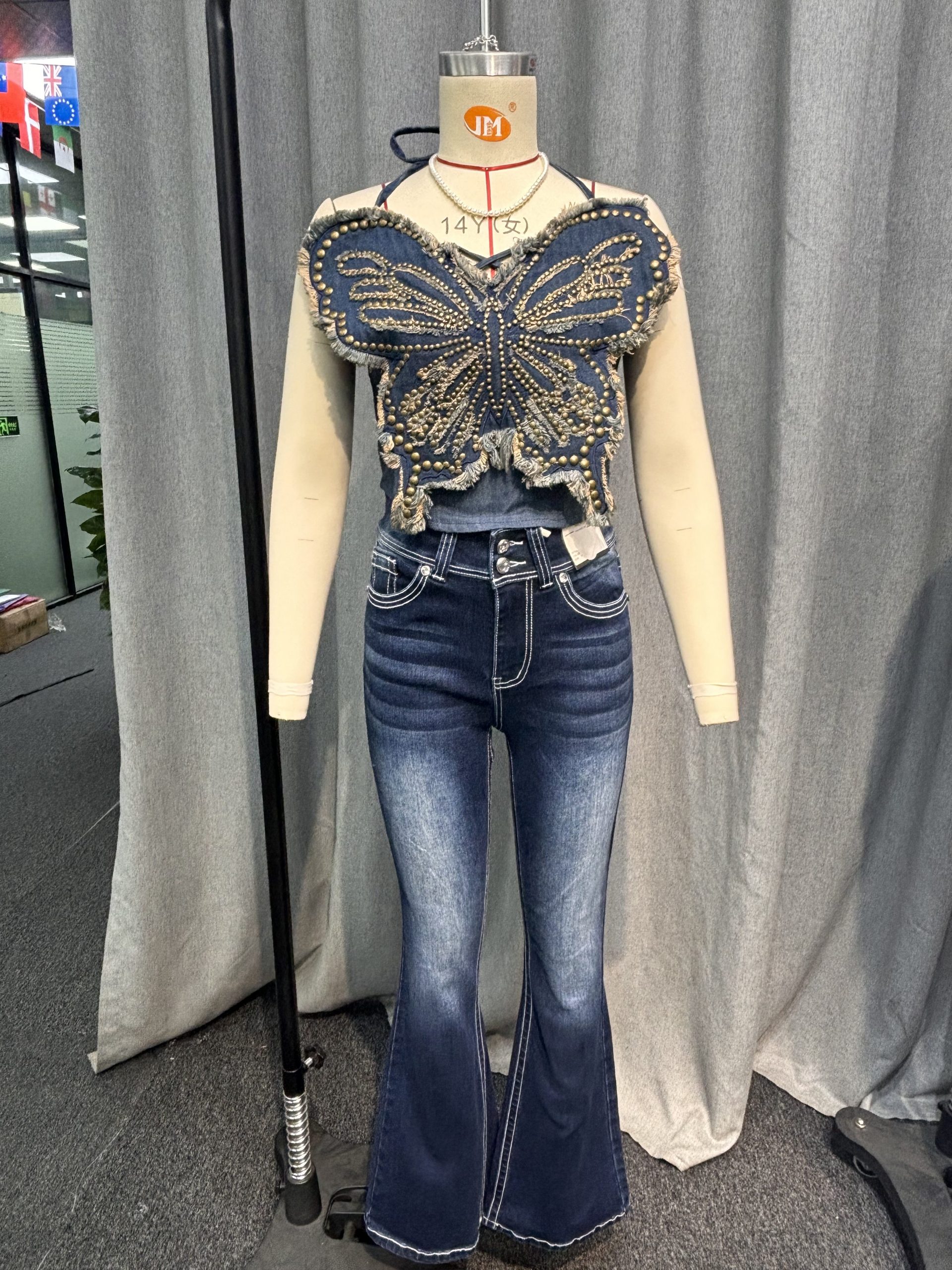 Woman Flare Denim