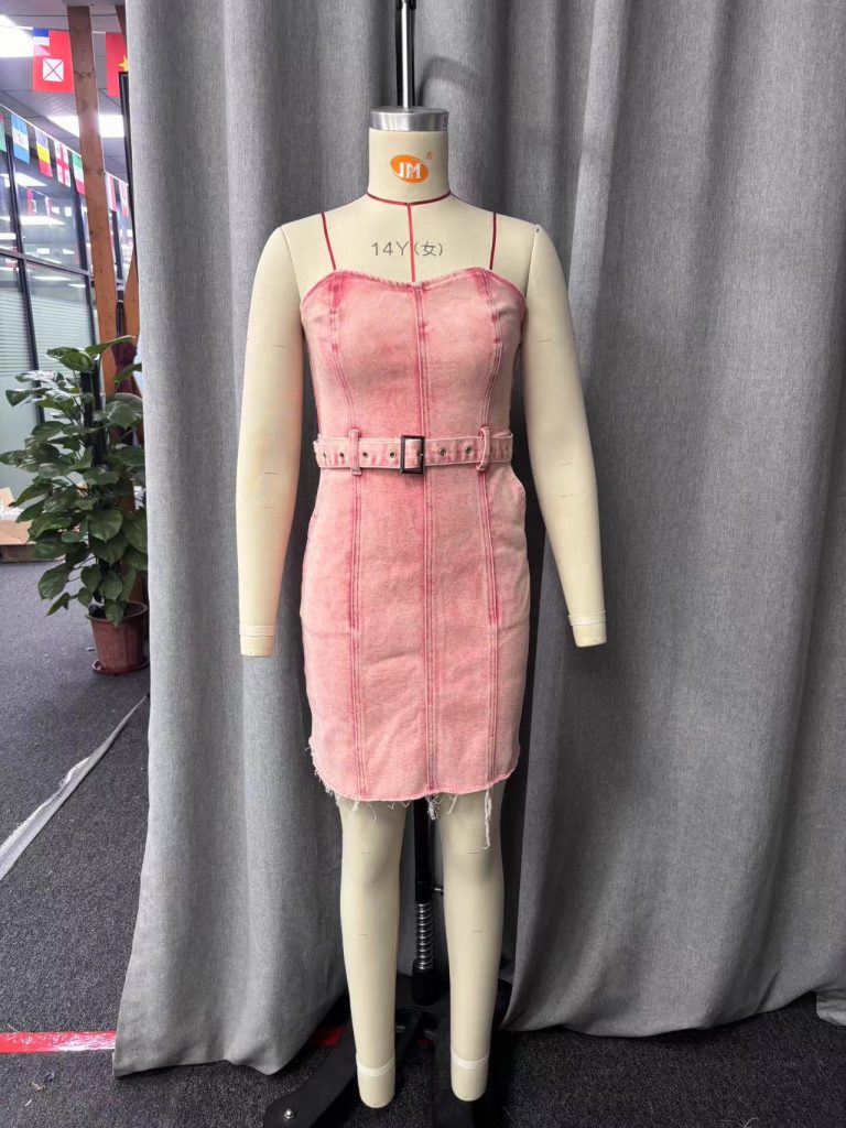 WOMAN DENIM DRESS