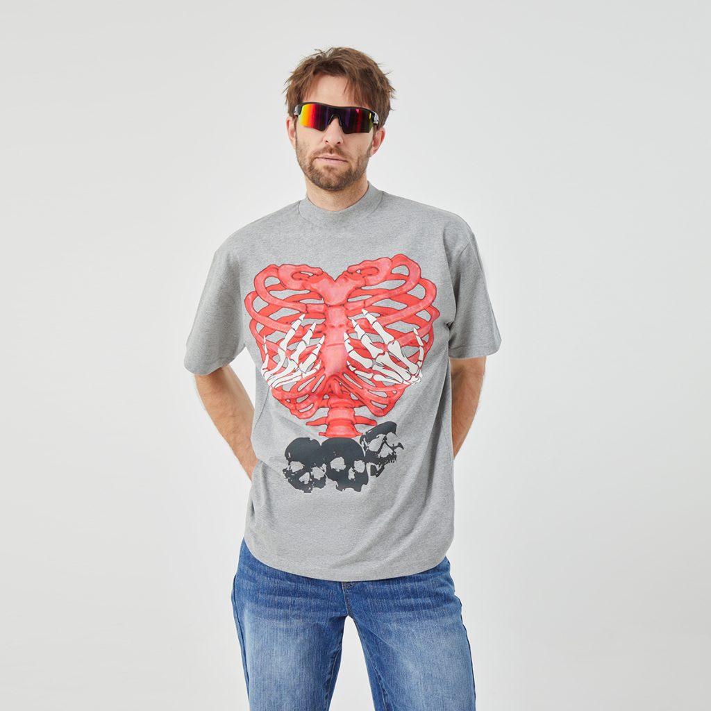 Men's Rebellious Ribcage&Skull Graphic T-shirt