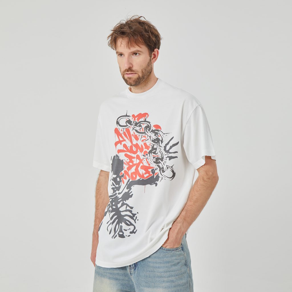 Men's Stylish White Oversized T - Shirt with Edgy Skeleton & Chain Graphic Design