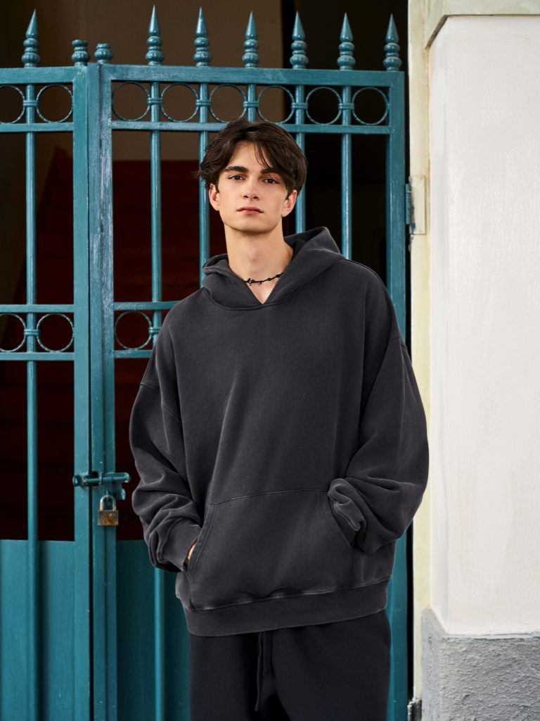 Men's Oversized Vintage Black Hoodie
