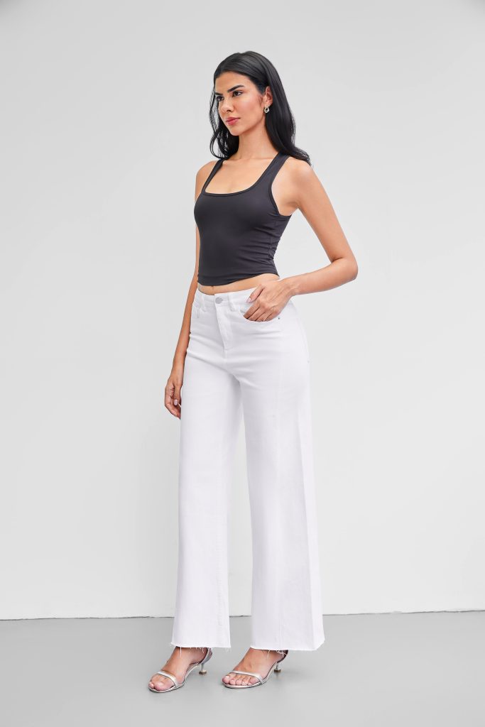 Women's High-Waisted Light Blue Wide-Leg Jeans