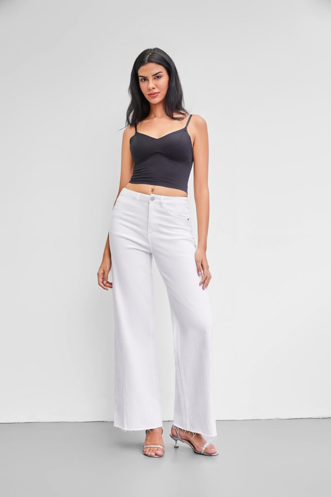 Women's High-Waisted Light Blue Wide-Leg Jeans